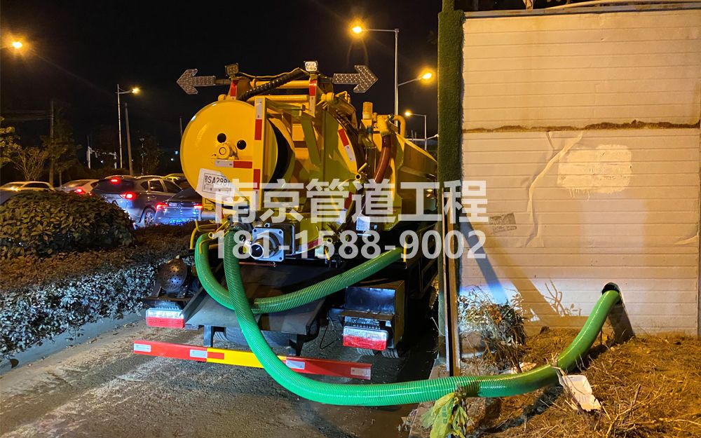 266尧辰村临时工地抽粪